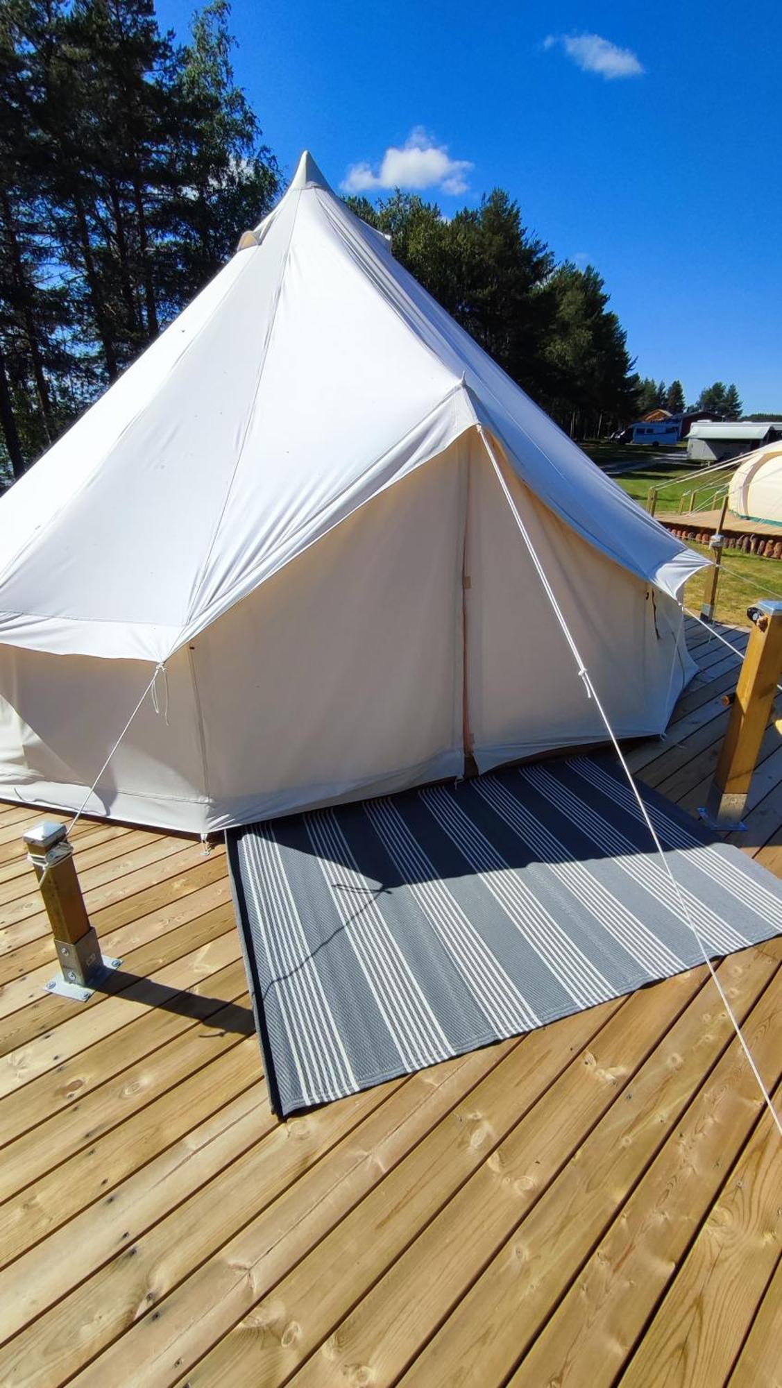 Glamping Taelt/Tent - Glampingzelt -Lodge - Sjoeutsikt Blattniksele Exterior foto